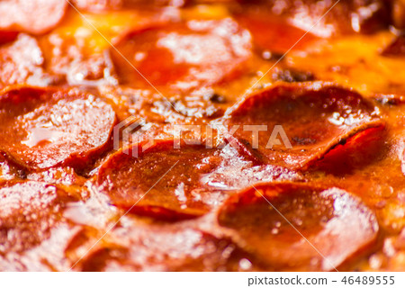 Close up on delicious pizza in cardboard 46489555