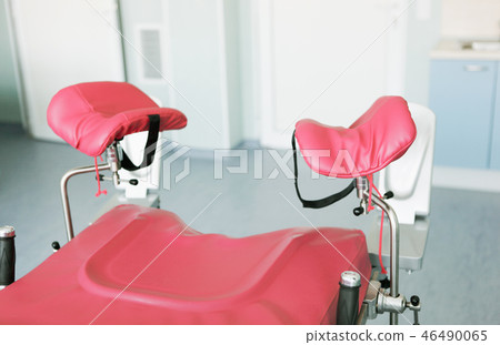 Operating room in a modern hospital Operating room in a modern hospital 46490065