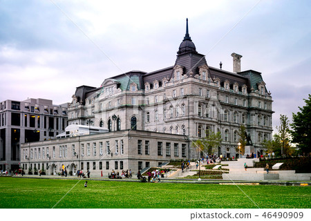 Montreal City Hall, Hotel de Ville de Montreal 46490909