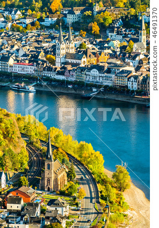 Aerial view of Filsen and Boppard towns with the Rhine in Germany Aerial view of Filsen and Boppard towns with the Rhine in Germany 46491370