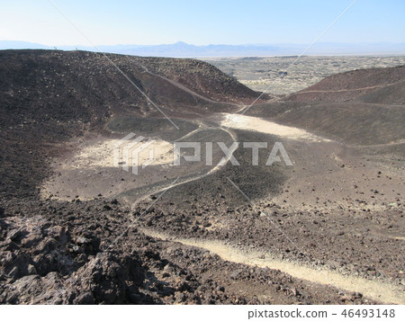 Unboy火山口火山口,加利福尼亞美國 Unboy火山口火山口,加利福尼亞美國 46493148