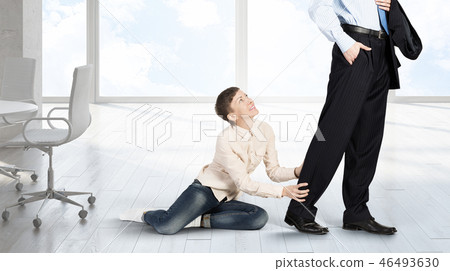 Don't leave me alone 46493630