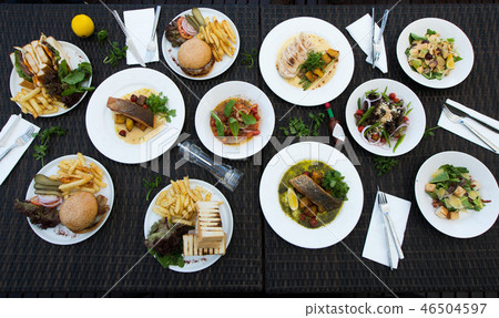 Mix Various Seafood, Spaghetti, top view 46504597