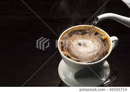 To make coffee To make coffee 46505714