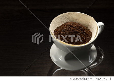 To make coffee To make coffee 46505721