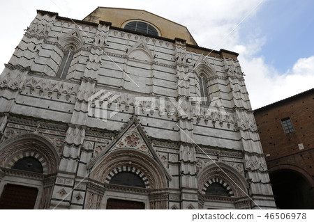 Baptistery of San Giovanni 46506978