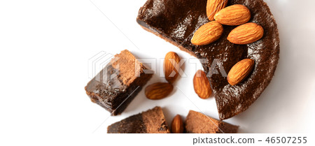 cake, chocolate, almonds 46507255