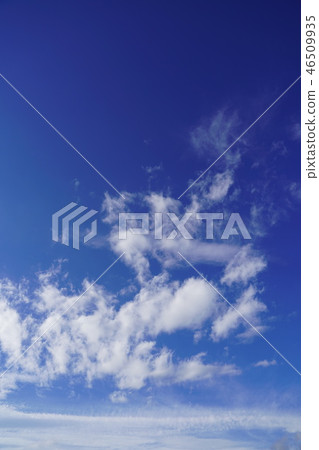 Clouds (sky) cirrus clouds 46509935