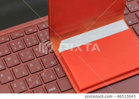 Nume皮革名片盒和PC Nume皮革名片盒和PC 46513643