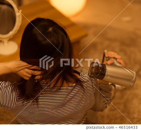 female, lady, woman 46516433