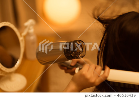 female, lady, woman 46516439