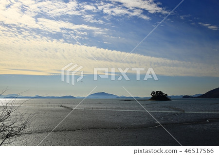 Beautiful beaches, sights of the sunset Beautiful beaches, sights of the sunset 46517566