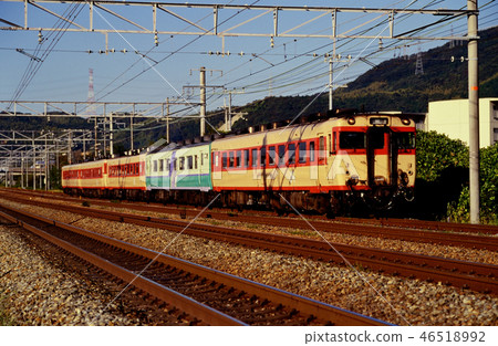 1994年kiha 58系列甲子園5輛車 照片素材 圖片 圖庫