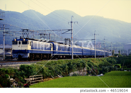 1994 EF 651115藍色列車24銀河 46519034