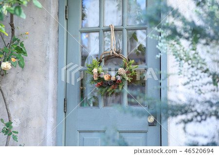 Fashionable front door 46520694