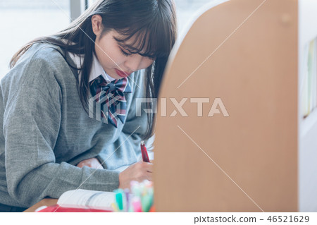 Female student 46521629
