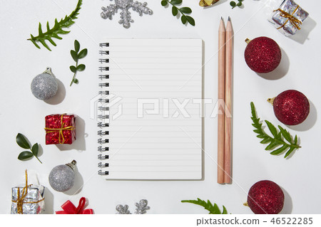 Christmas Decoration with Blank Paper Christmas Decoration with Blank Paper 46522285