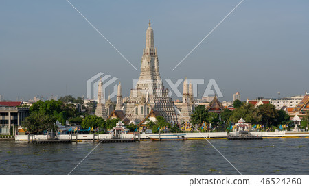 黎明寺寺廟在曼谷,泰國 黎明寺寺廟在曼谷,泰國 46524260