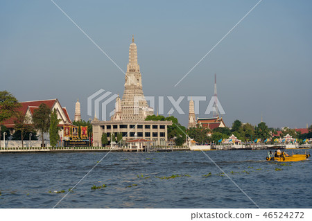 黎明寺寺廟在曼谷,泰國 黎明寺寺廟在曼谷,泰國 46524272