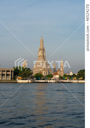 黎明寺寺廟在曼谷，泰國 46524278