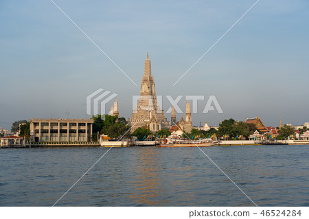 黎明寺寺廟在曼谷,泰國 黎明寺寺廟在曼谷,泰國 46524284