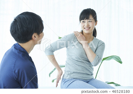 Orthopedic clinic 46528180