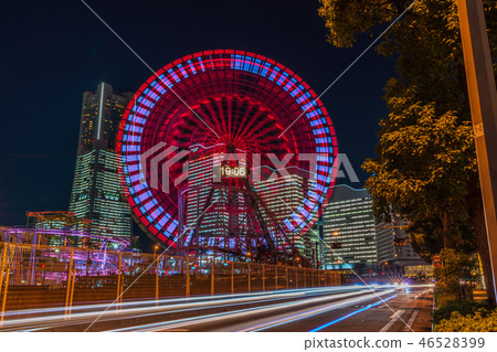 日本冬季塔樓的Milight-Minato Mirai 21辦公樓整棟建築照明 - 日本冬季塔樓的Milight-Minato Mirai 21辦公樓整棟建築照明 - 46528399