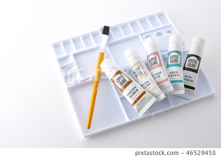 Palette and paint Palette and paint 46529458