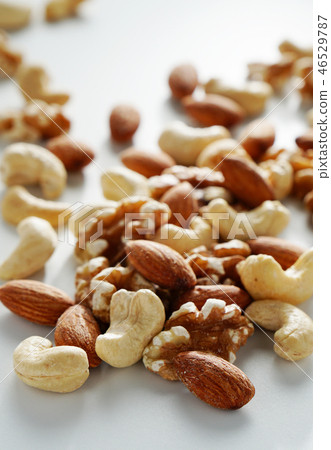 Mixed nuts Mixed nuts 46529787
