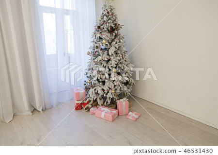 Christmas tree Garland lights new year gifts holiday White House decor Christmas tree Garland lights new year gifts holiday White House decor 46531430
