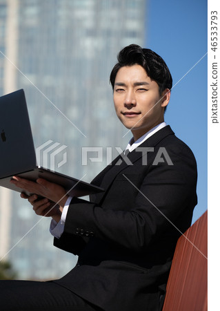 Young man, business man Young man, business man 46533793