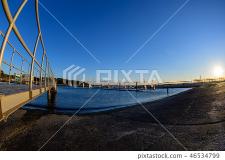 在Inage遊艇港口的日落 46534799