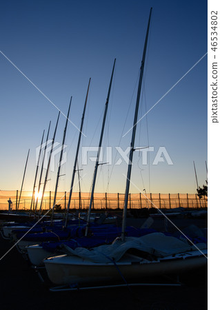 在Inage遊艇港口的日落 46534802