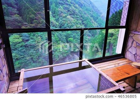 Guest room open-air bath of superb view 46536805