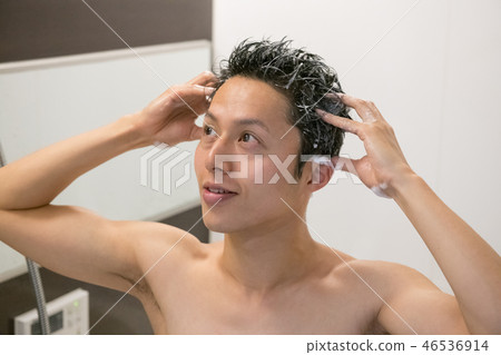 Shampoo Men Hair Wash Bathroom Shampoo Men Hair Wash Bathroom 46536914