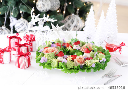 Christmas lease salad Christmas lease salad 46538016
