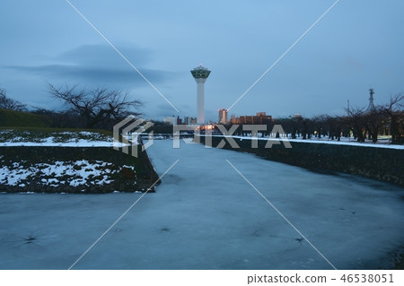 Photographing the landscape of Goryokaku Tower in Hakodate Goryokaku Park, Hokkaido before sunrise Photographing the landscape of Goryokaku Tower in Hakodate Goryokaku Park, Hokkaido before sunrise 46538051