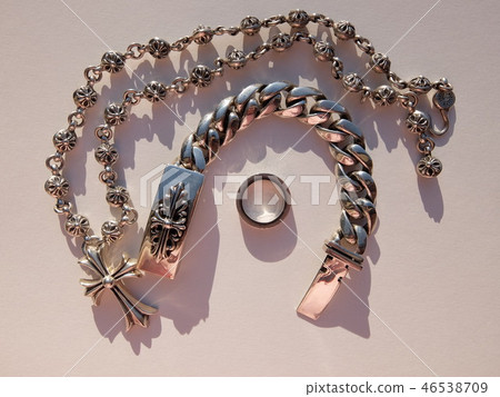 Silver accessories 46538709