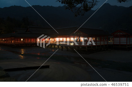 Itsukushima shrine before dawn 46539751