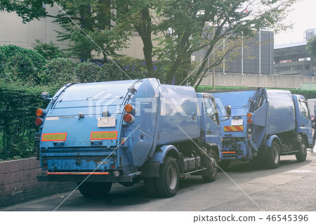 Garbage truck Garbage truck 46545396