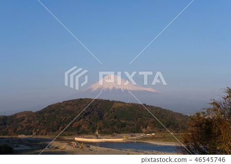 Mount Fuji  46545746