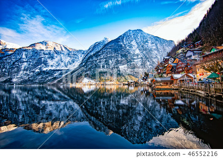 Winter View of Hallstatt, Alps, Austria. 46552216