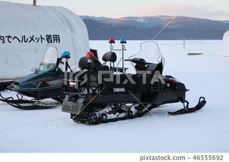 雪地摩托 雪地摩托 46555692