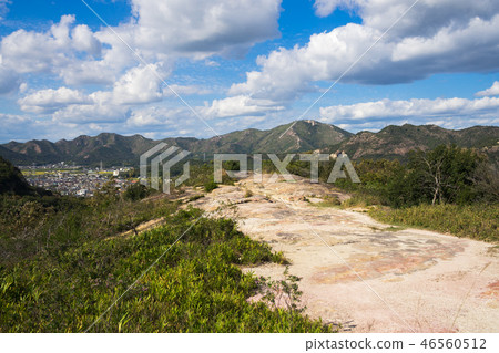 Mt. Takaden and Mt. Takaomi 46560512