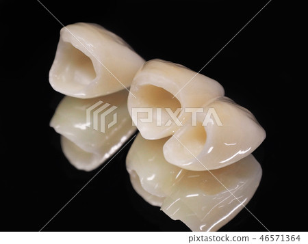 cad / cam全瓷內表面 - 牙科技師 -  46571364