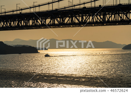 <Okayama Prefecture> Evening view of the Seto Inland Sea and Seto Ohashi <Okayama Prefecture> Evening view of the Seto Inland Sea and Seto Ohashi 46572624