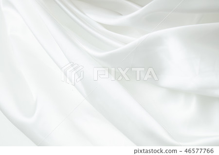 白色絲綢布 46577766