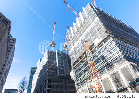 公寓/建築的大型建築工地 46580115