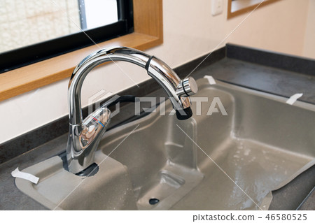 sink 46580525