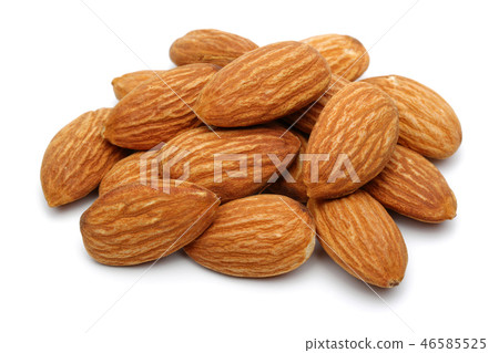 Group of almonds isolated on white background 46585525